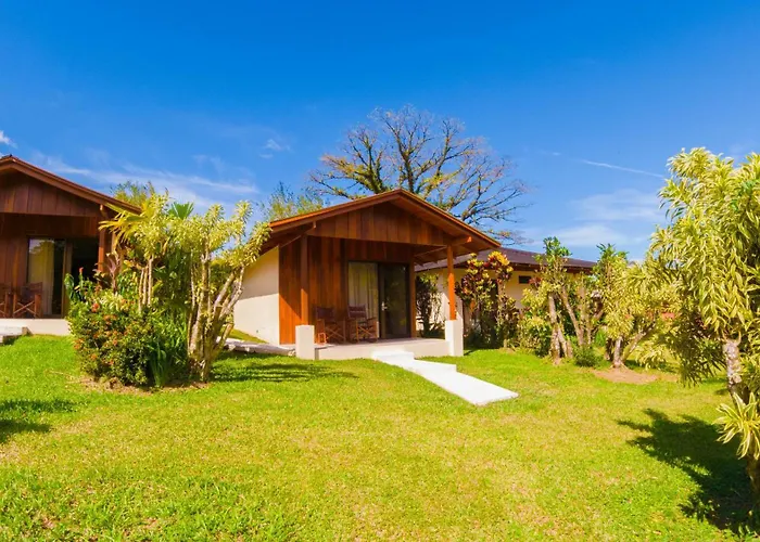 Arenal Paraiso Resort Spa & Thermo Mineral Hot SpringsSpa Hotel